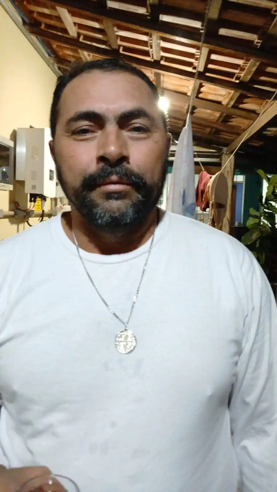 João Paulo com colar de São Bento